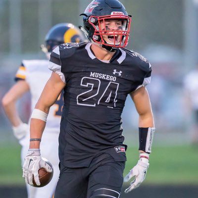 Hunter Wohler photo